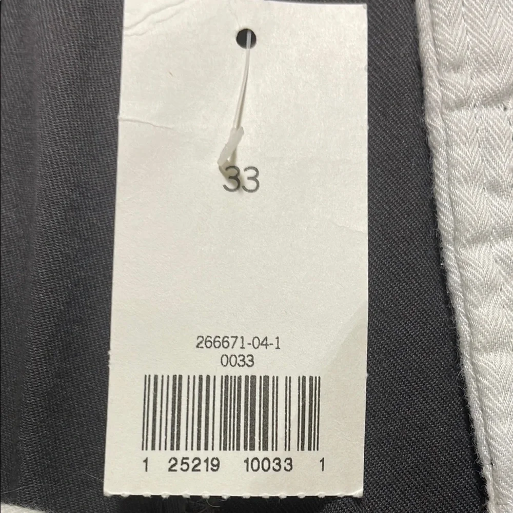 Banana Republic Men’s Aiden Shorts. Color Dark Gray, Size 33, Retail $55. NWT.
